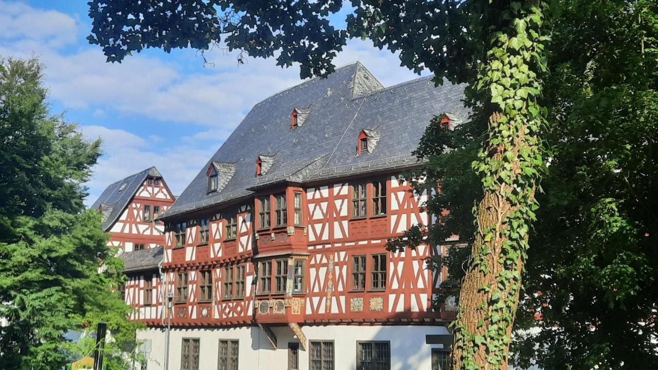 Ferienwohnung Am Kurpark Bad Camberg Esterno foto